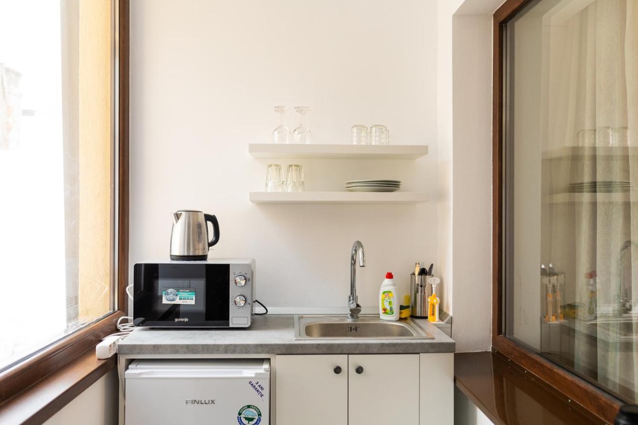 Casa Postavarului 3*